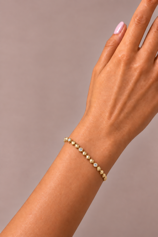 14K ViP Taşlı Piramit Model  Bileklik
