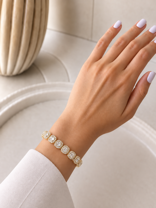 VİP 14K Özel Seri Baget Taşlı Bileklik