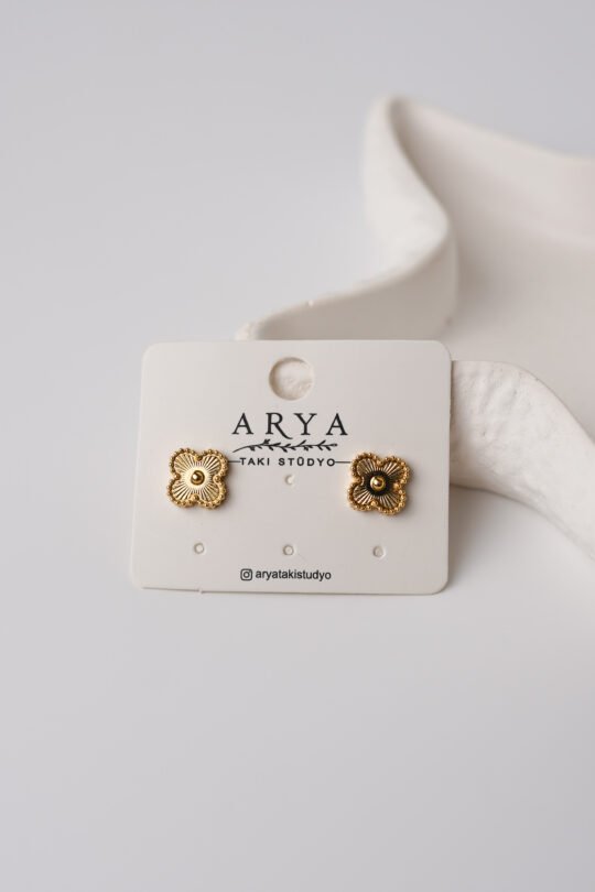 Gold Yonca Küpe